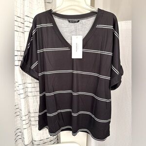 BloomChic Striped Contrast Dolman Sleeve T-Shirt NWT